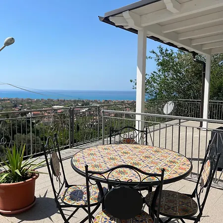 Casa Elena Apartment *